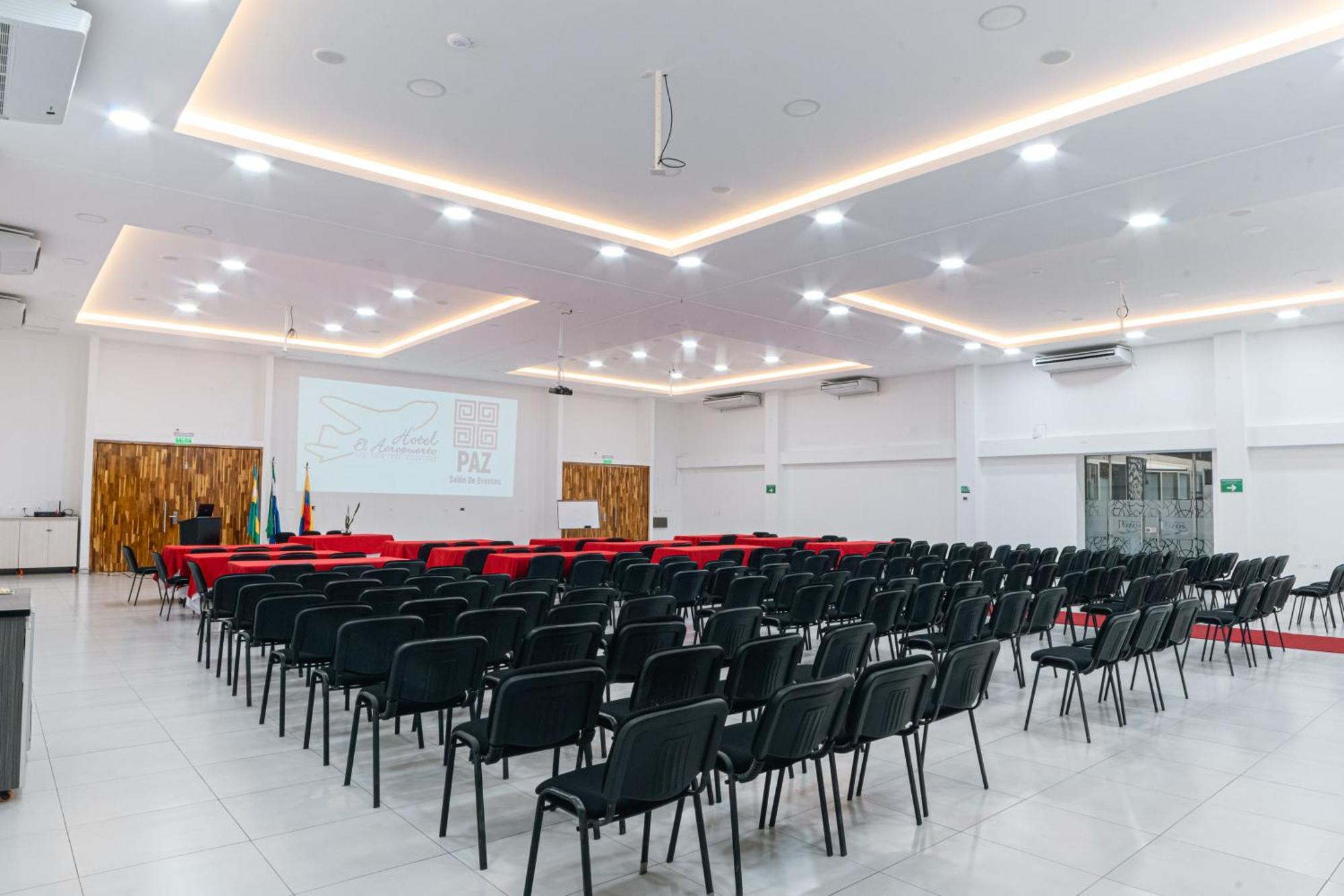 Hotel El Aeropuerto San José del Guaviare 외부 사진